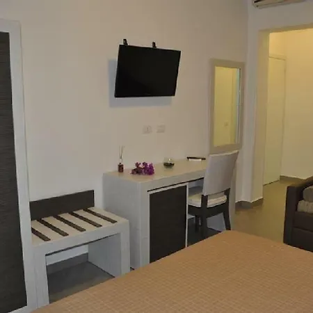 Il Sole 4* 卡斯泰卢佐